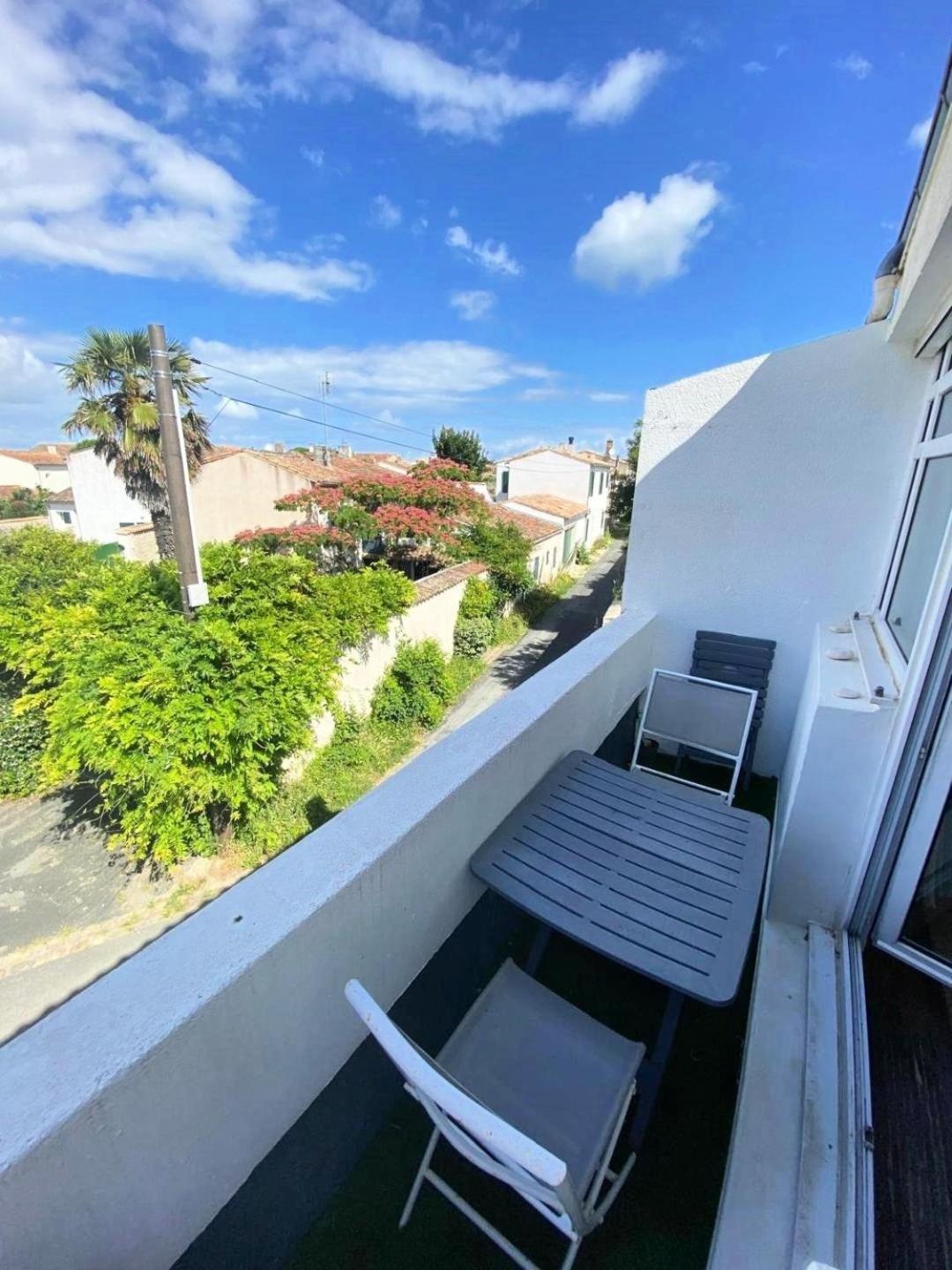 Appartement 91 Palais Des Gouverneurs Сен-Мартен-де-Ре Экстерьер фото